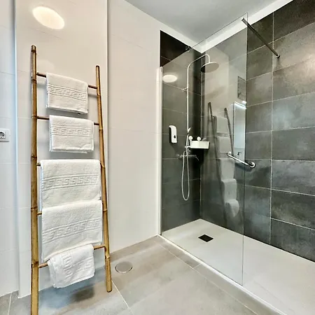 El Balcon Del Atlantico - Oceanfront Studio *